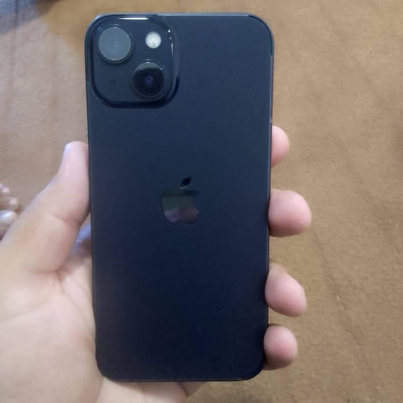 IPhone 13 2