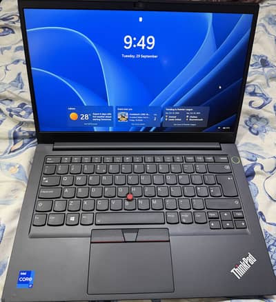 Lenovo Thinkpad E14 - Core i7-11th Gen