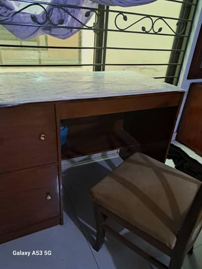 study table with chair
