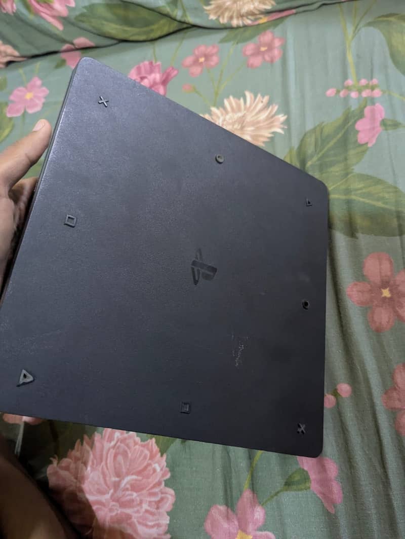 Ps4 Slim 5