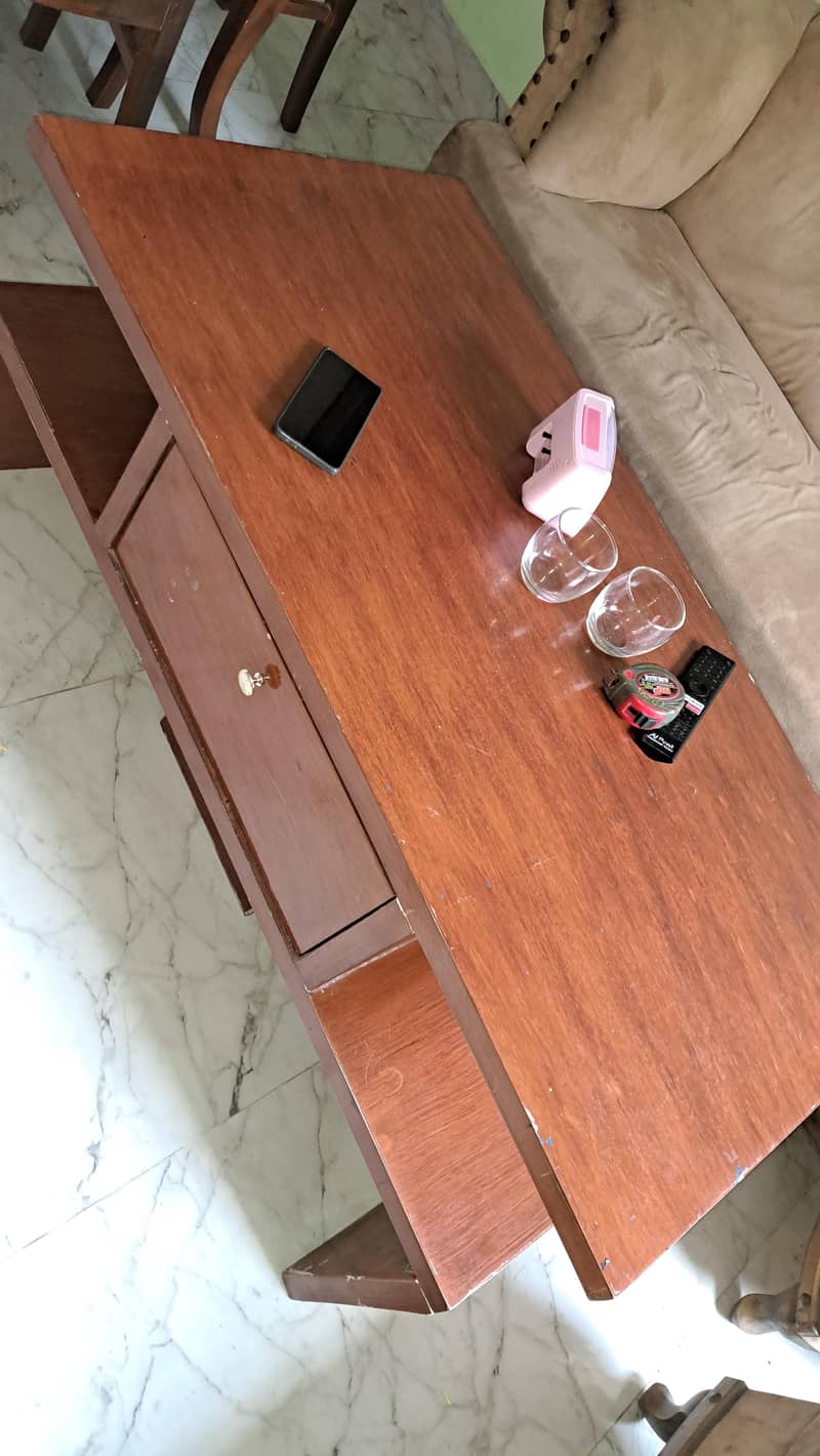 dinning table with chairs 5