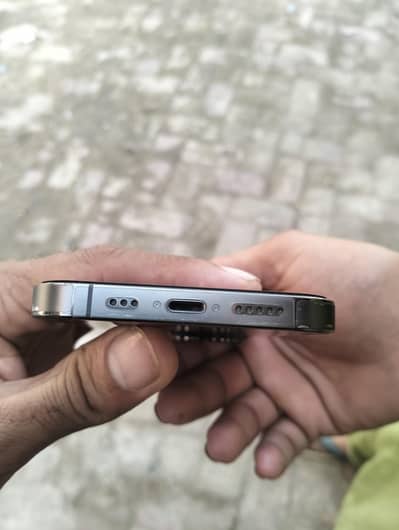 Apple iPhone 13 Pro