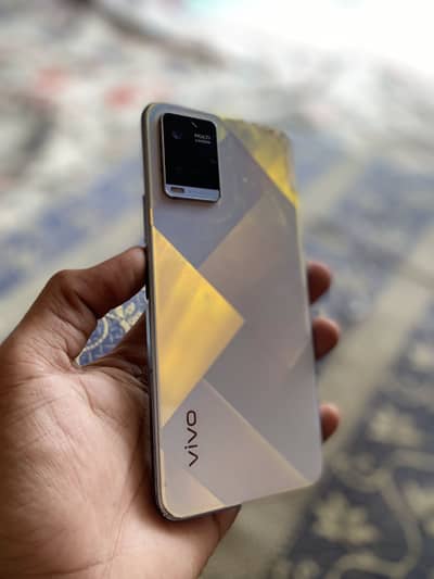 Vivo Y21