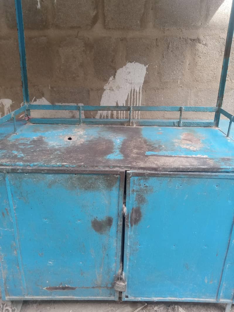 Metal Counter 1
