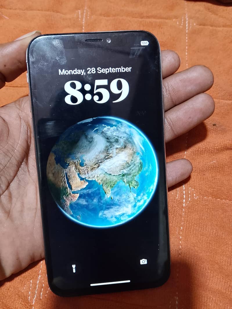 Apple iPhone X 1