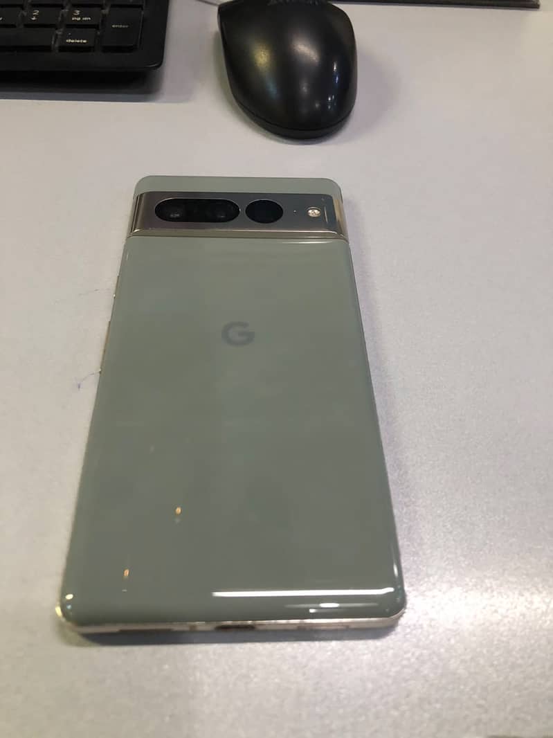 Google Pixel 7 Pro 2
