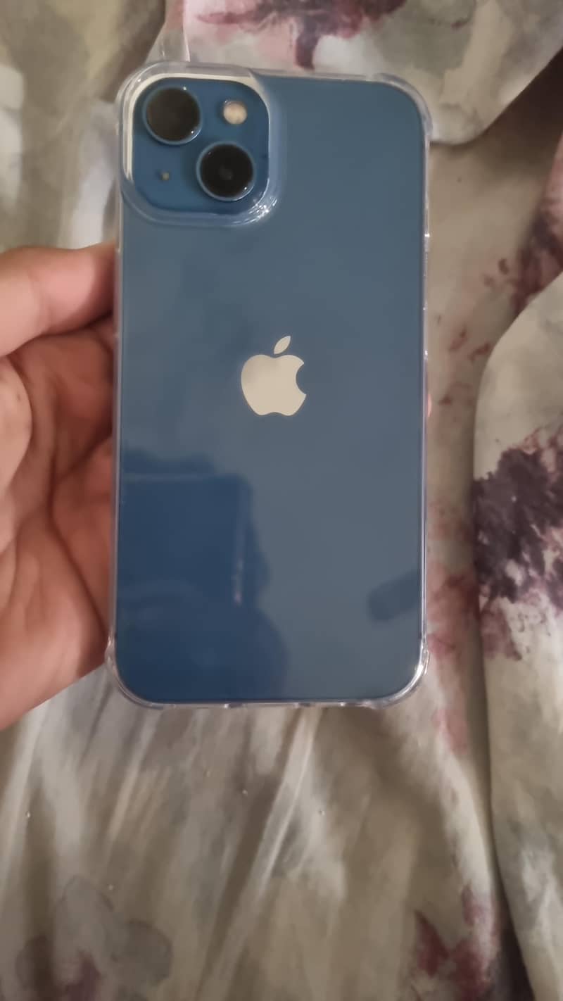 Apple iPhone 13 6