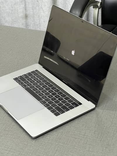 Macbook pro 2017