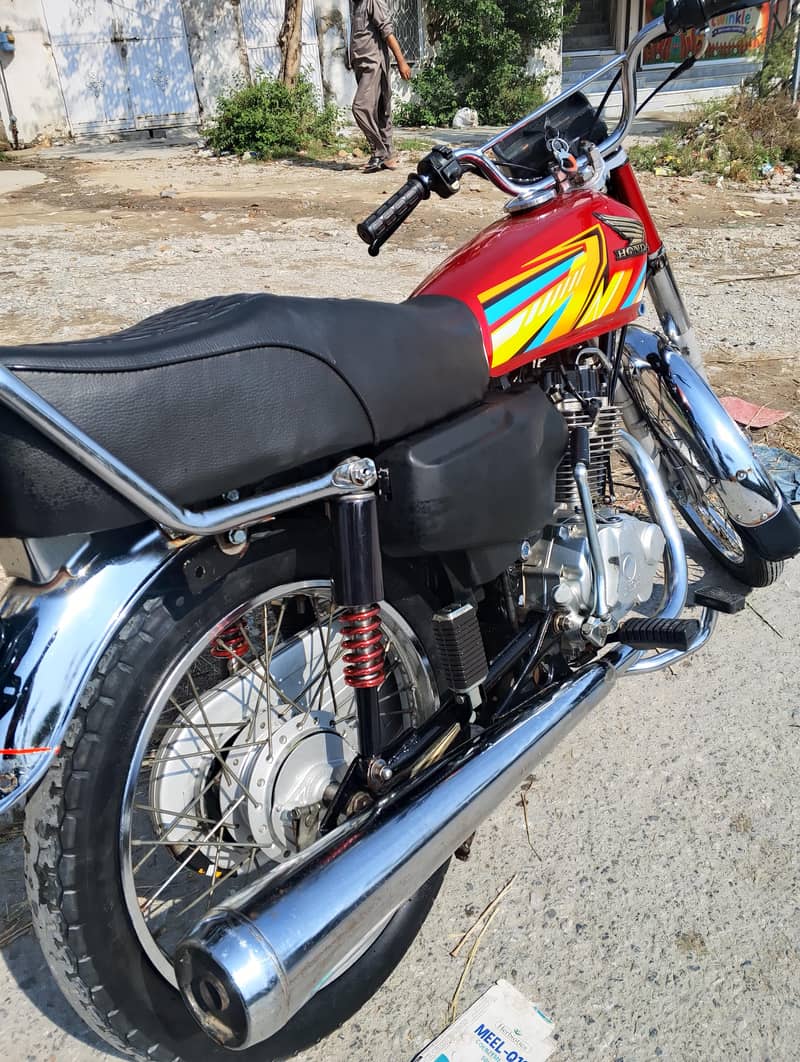 UNIQUE 124(25Model) 1