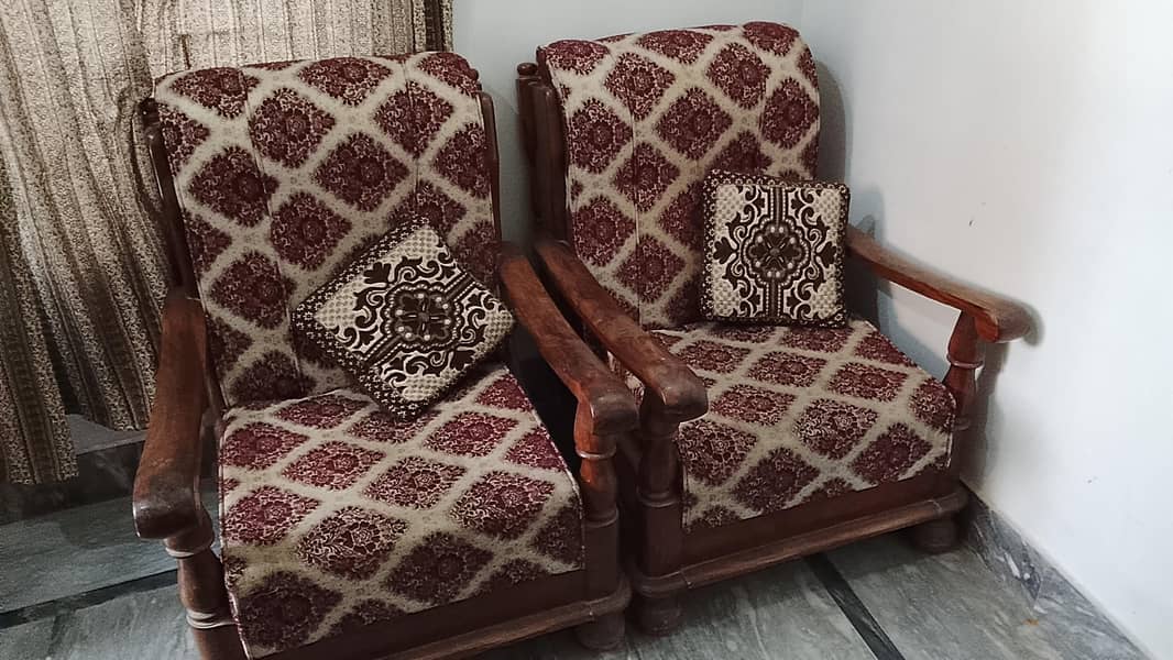 5 seater sofas with table 5