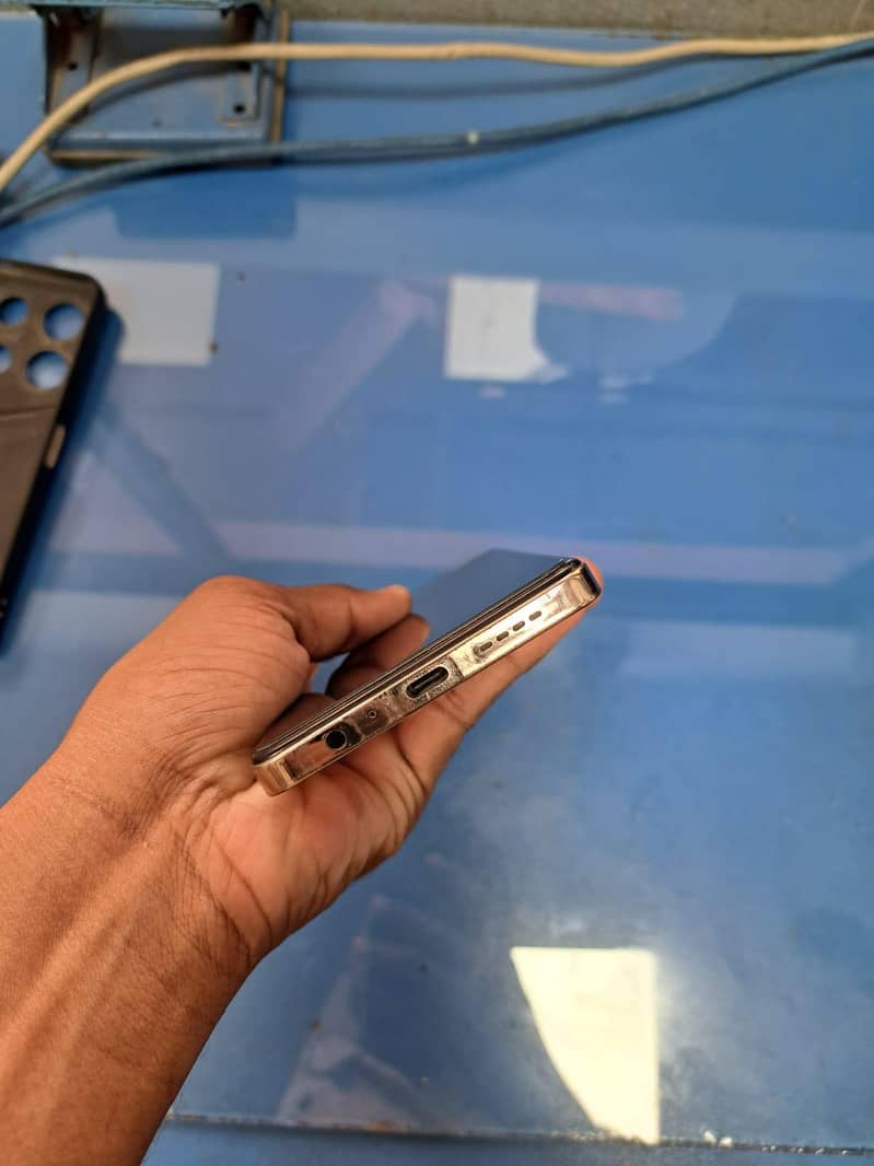 Infinix Note 30 1