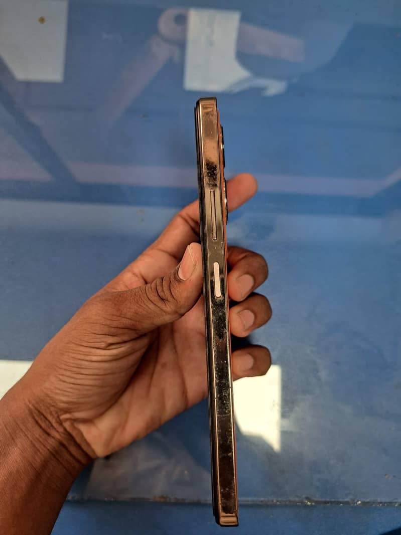 Infinix Note 30 2