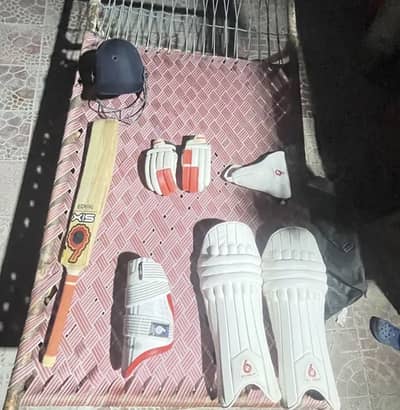 Hard ball cricket kit with 6 gear parts