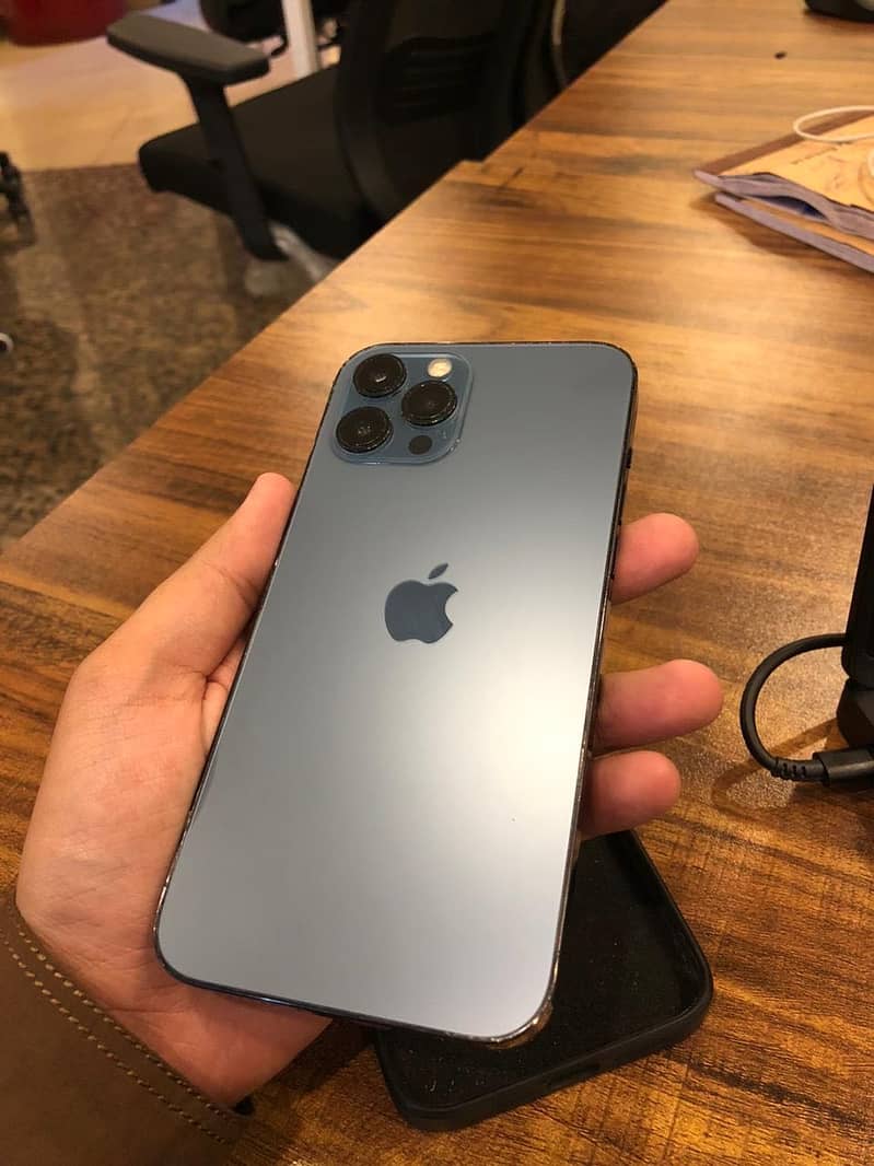 Apple iPhone 12 Pro Max 5