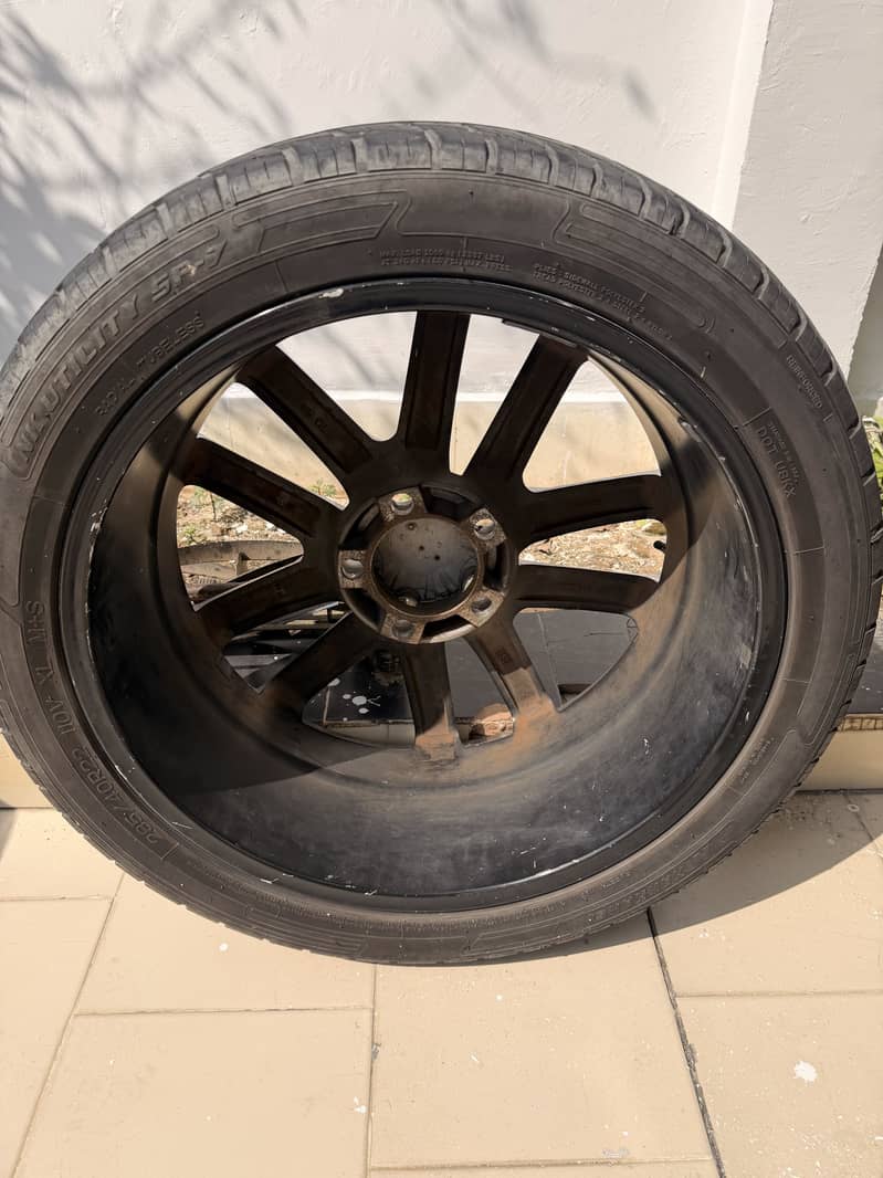 Lexus 5.7 6