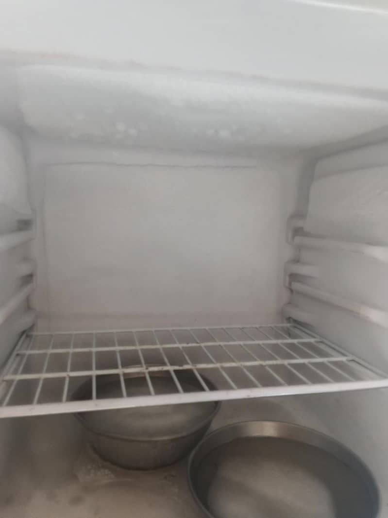 refrigerator 4