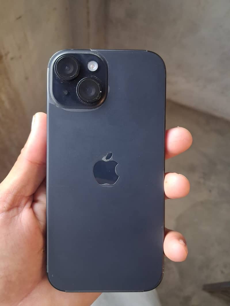 Apple iPhone 15 5