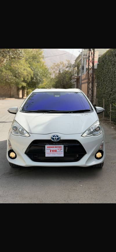Toyota Aqua 2015