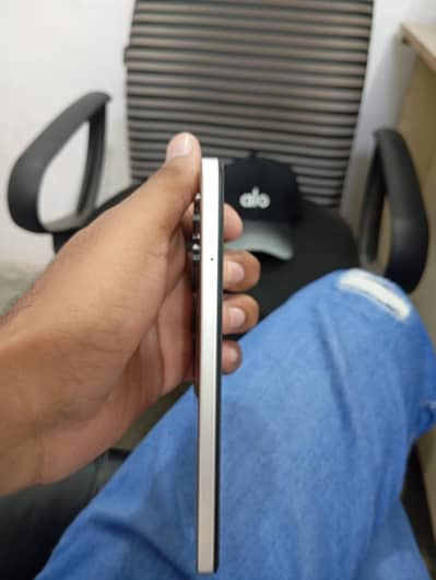 Vivo Y04