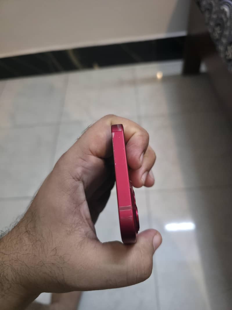 Apple iPhone 13 3