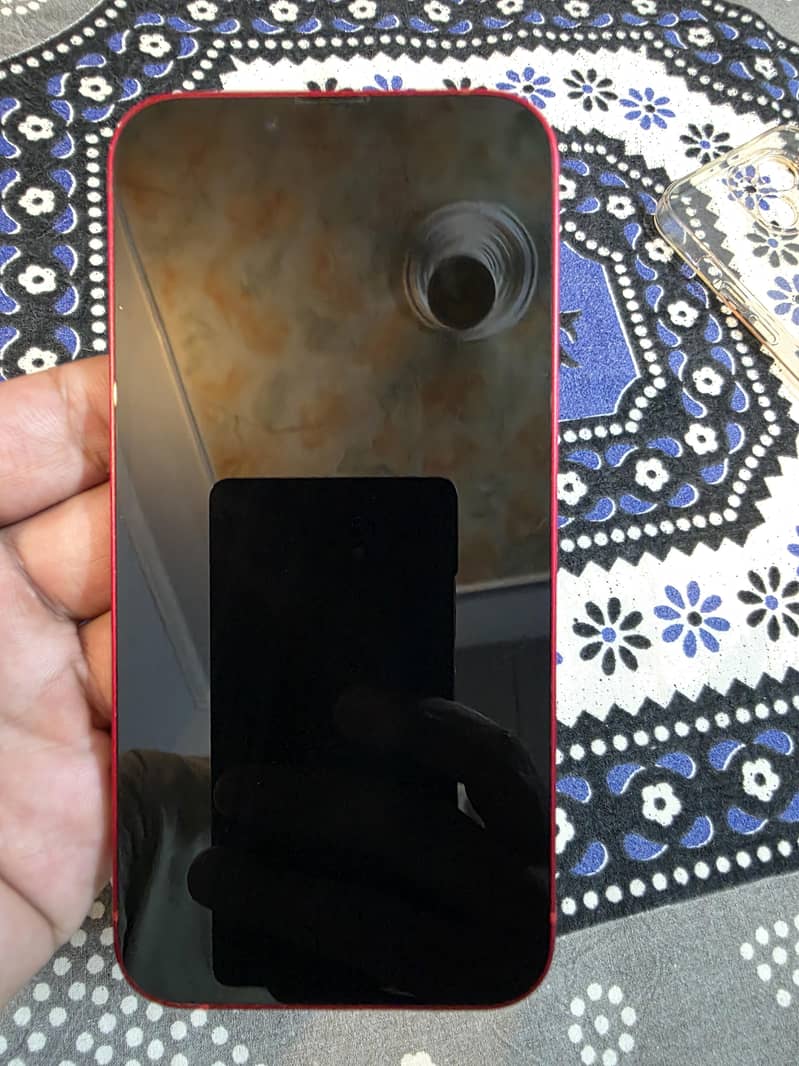 Apple iPhone 13 6