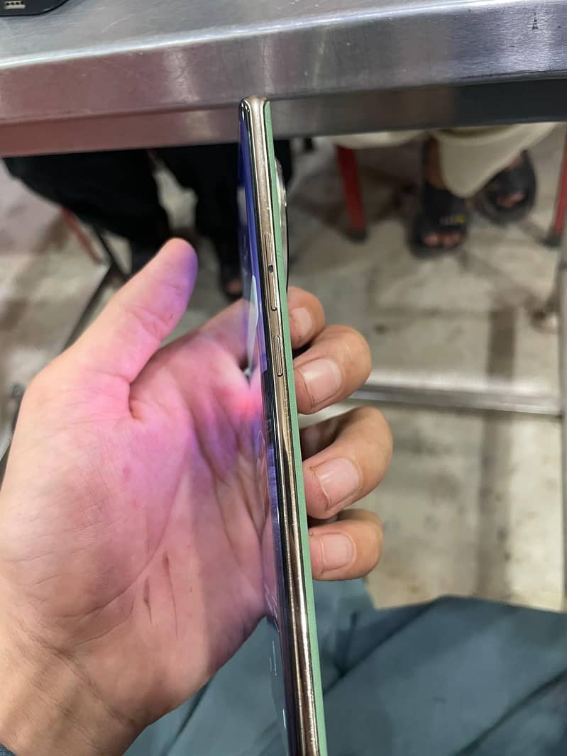 Tecno Spark 20 Pro Plus 3