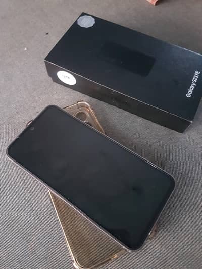 Samsung Mobile S23 FE 10/10