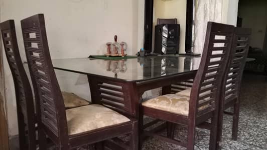 dinning table