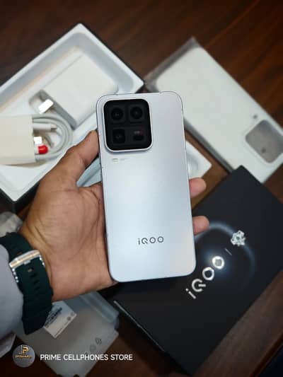 iQOO 15 ULTRA — SUPER FAST FLAGSHIP / Extreme Performance & Gaming