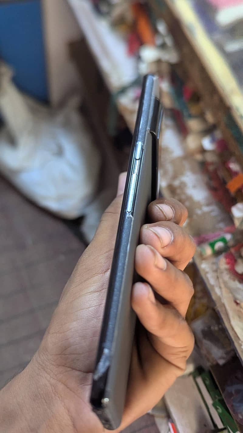 Google Pixel 6 Pro 2