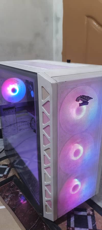 Gaming PC + LED monitor