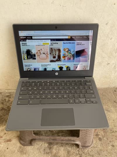 Hp Chromebook 11 G8/ touch screen / best for online work and students