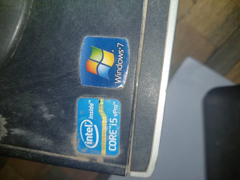 Complete Computer With LCD 3