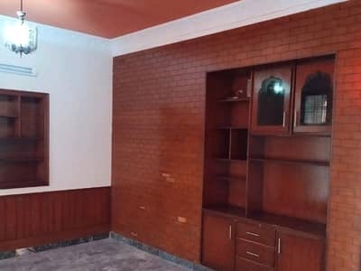 Prime Location 10 Marla House Is Available In Affordable Price In Faisal Town - Block C