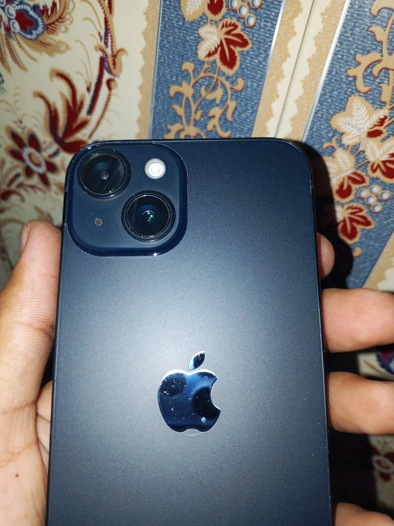 Apple iPhone 14 3