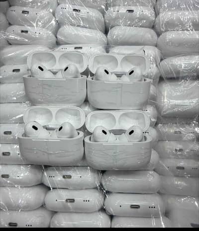 Apple earbuds 50% of box pack, high quality sound and base