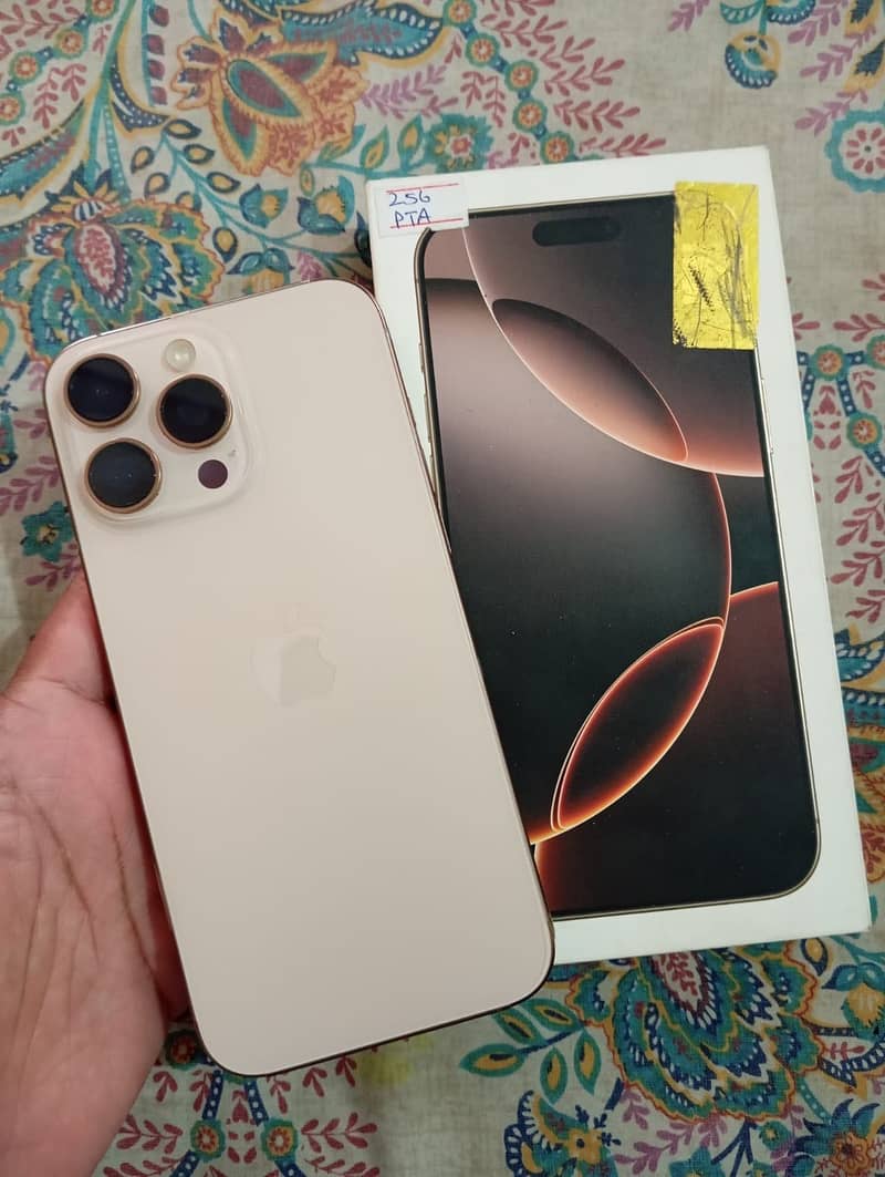 Apple iPhone 16 Pro Max 3