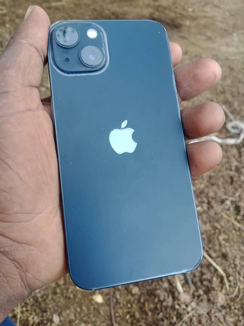 Apple iPhone 13 0