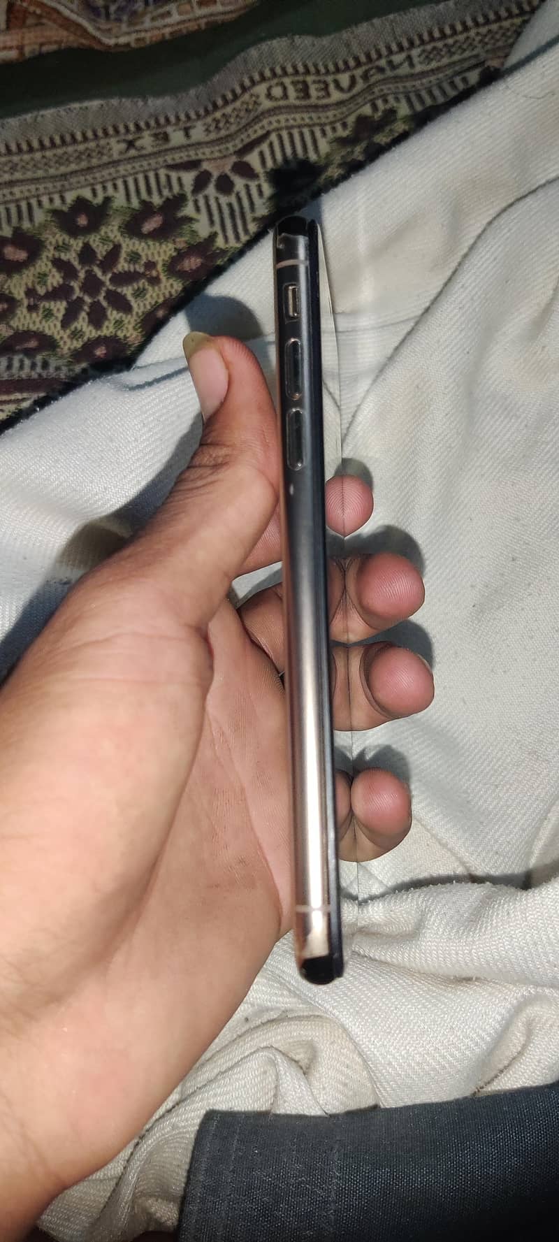 Apple iPhone XS 5