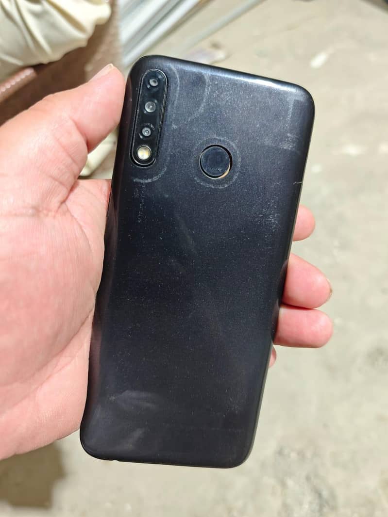 techno spark 4 2