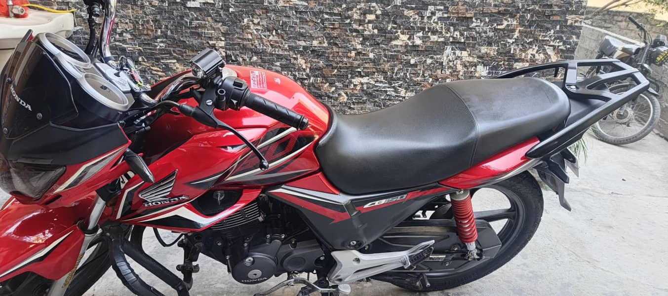 CB 150F 12