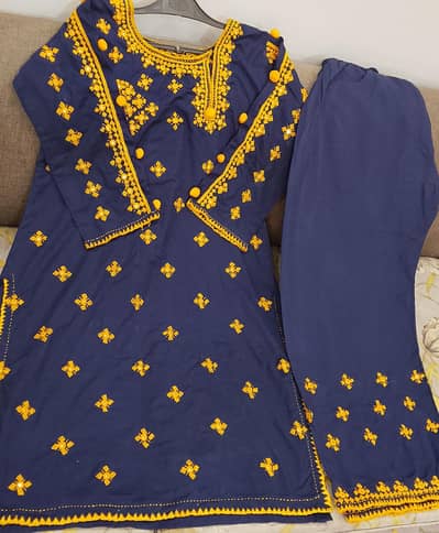 2 piece hand embroidery suit small size