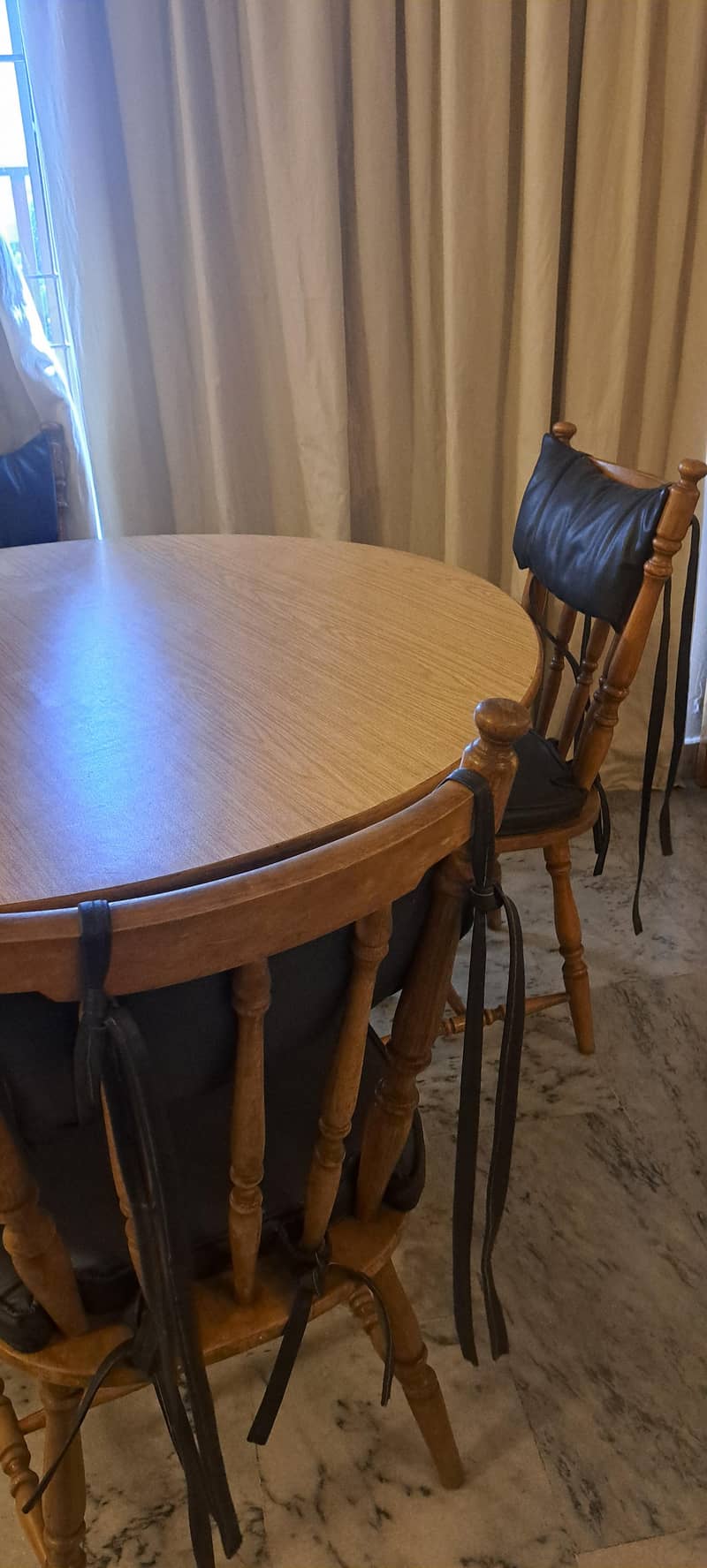 Dining table with chairs 3