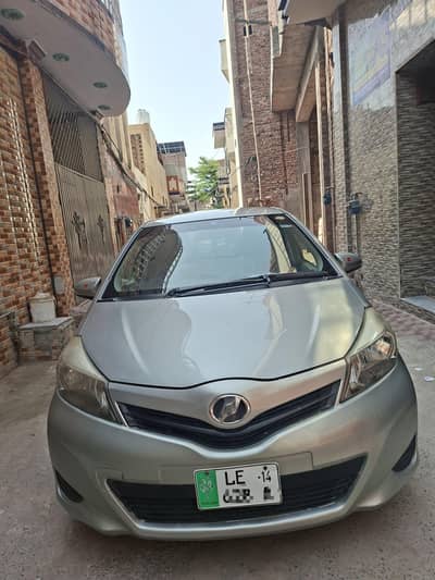 Toyota Vitz  11/2014 modle