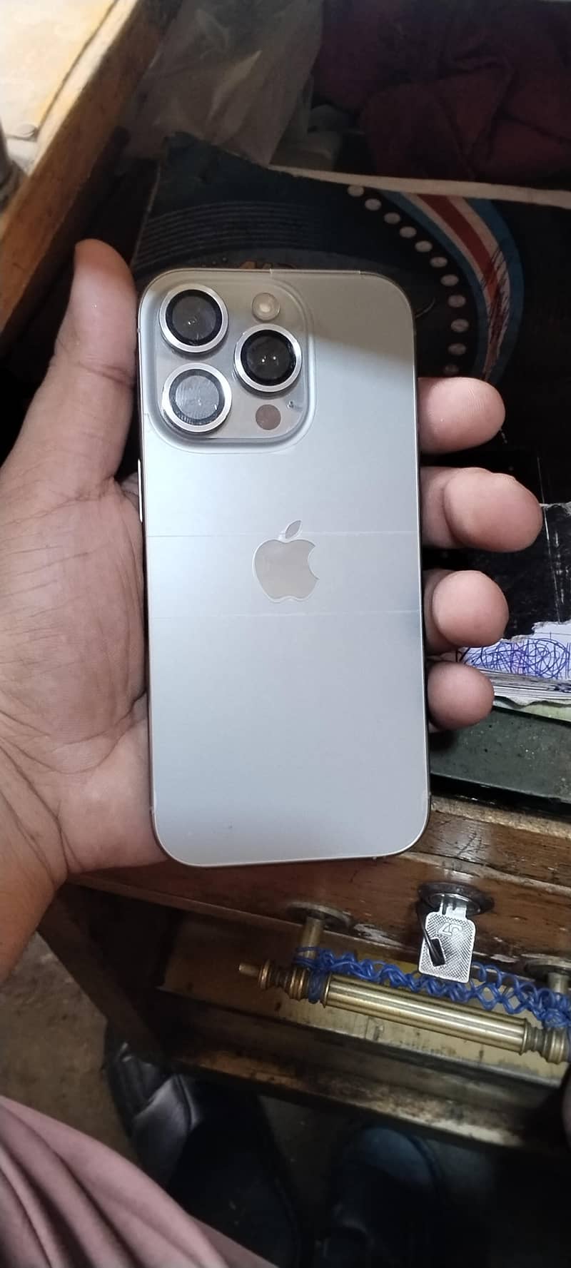 Apple iPhone 16 Pro 5