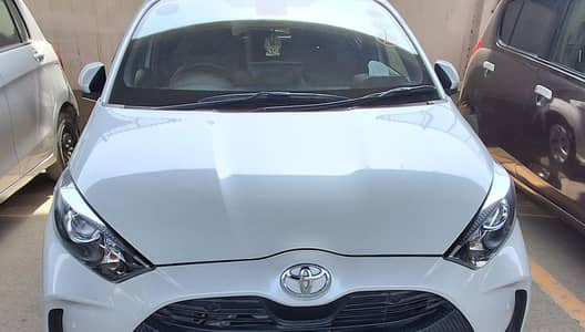 Toyota Yaris Hatchback Japenese Headlights pair, just like brand new,