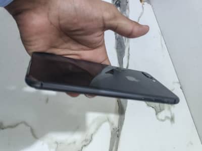 Apple iPhone 8 Plus | 64 GB | Battery Health 77 | Condition 10/10 | Wa