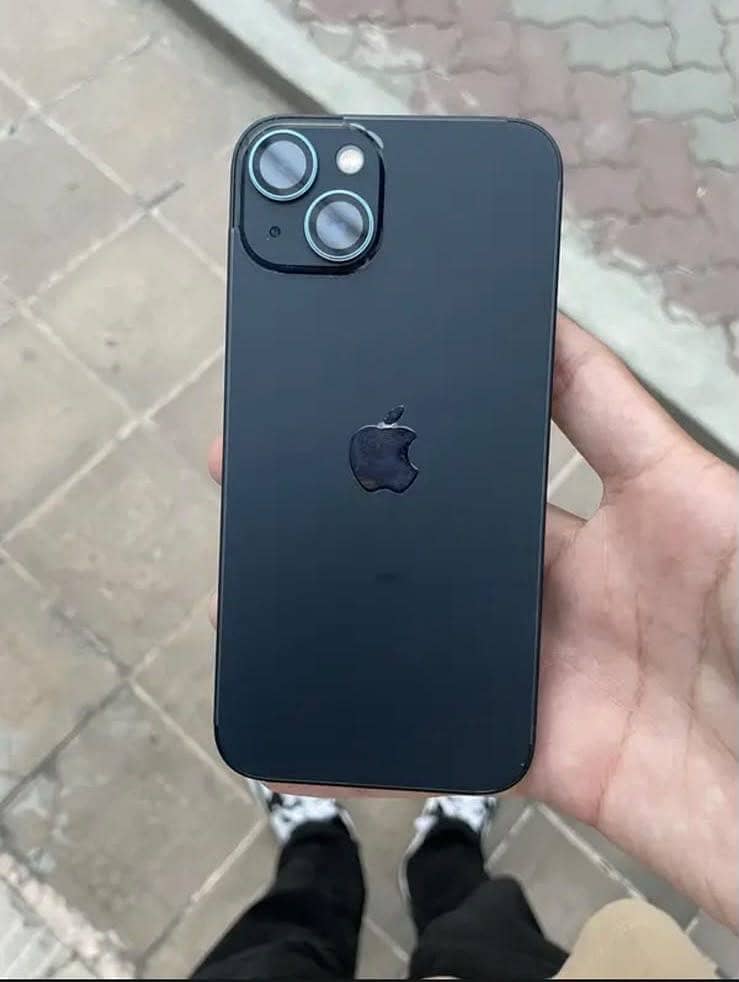 Apple iPhone 13 1