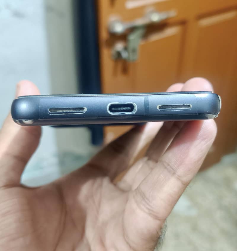 Google Pixel 8 2