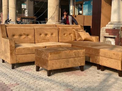 L Shaped Sofa - Excellent Condition